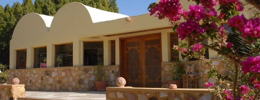 באווטי International Hot Spring Hotel מראה חיצוני תמונה
