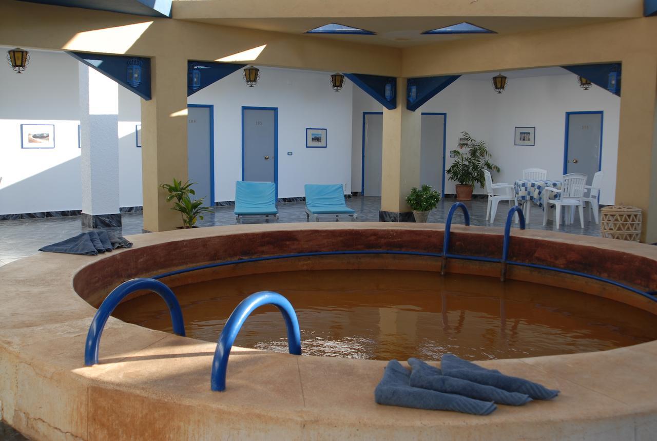 באווטי International Hot Spring Hotel מראה חיצוני תמונה